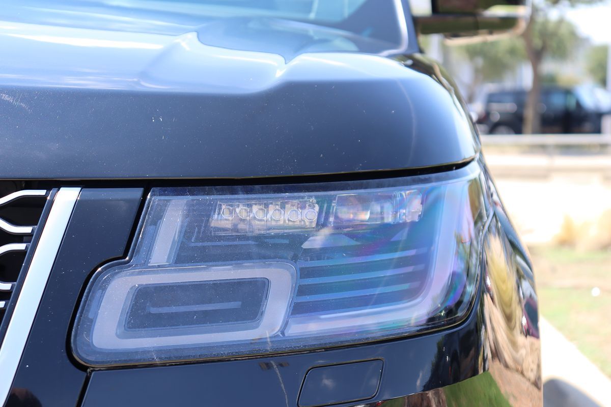 2018 Land Rover Range Rover HSE photo 5