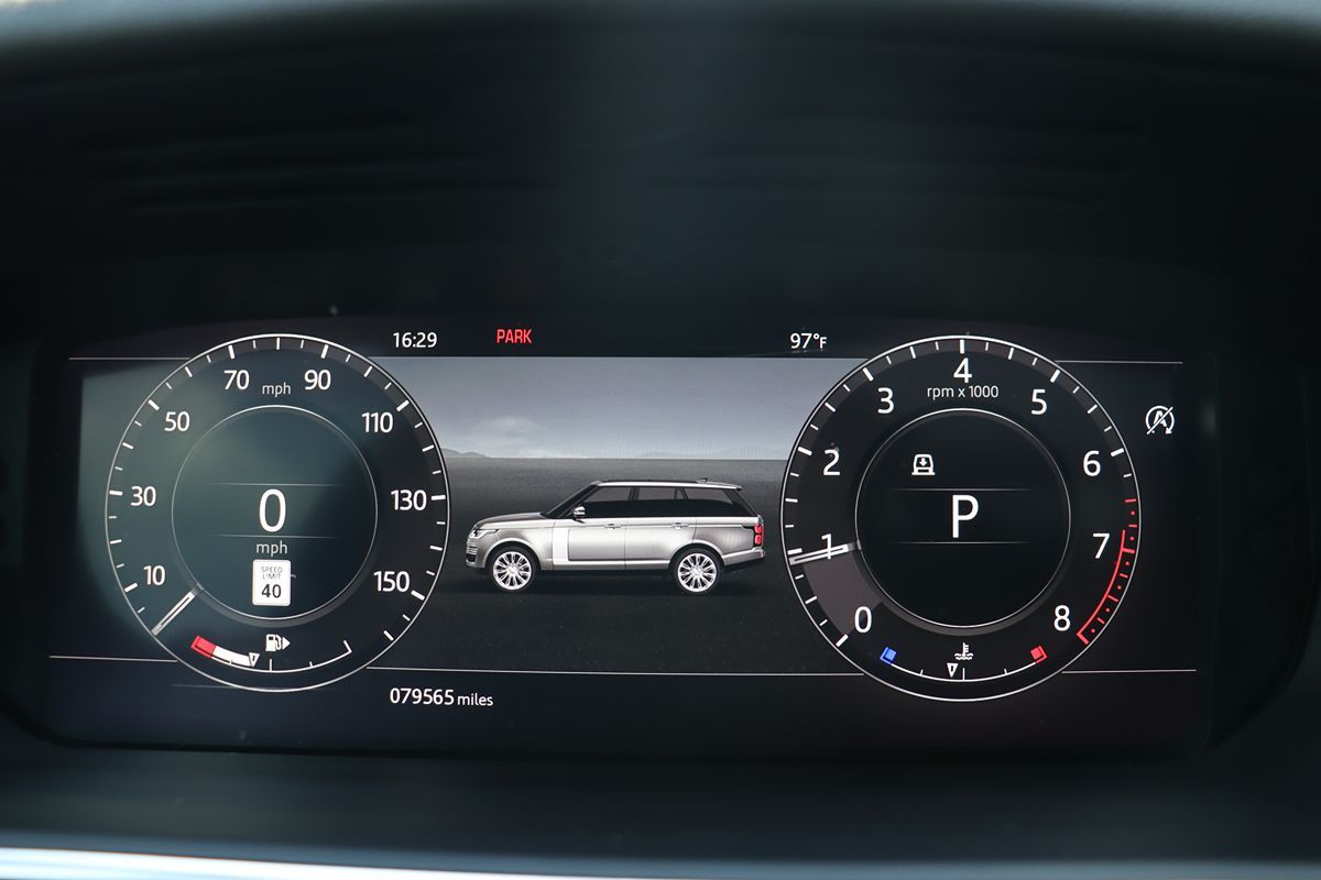 2018 Land Rover Range Rover HSE photo 19