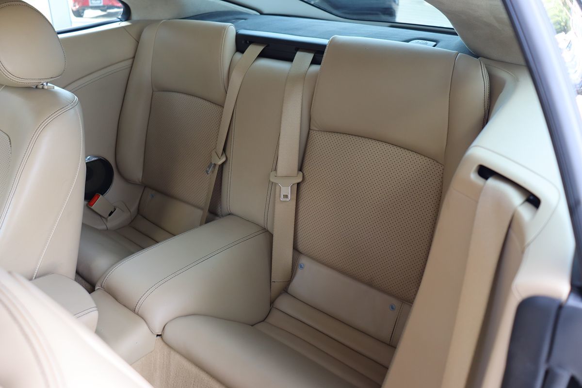 2011 Jaguar XK photo 28