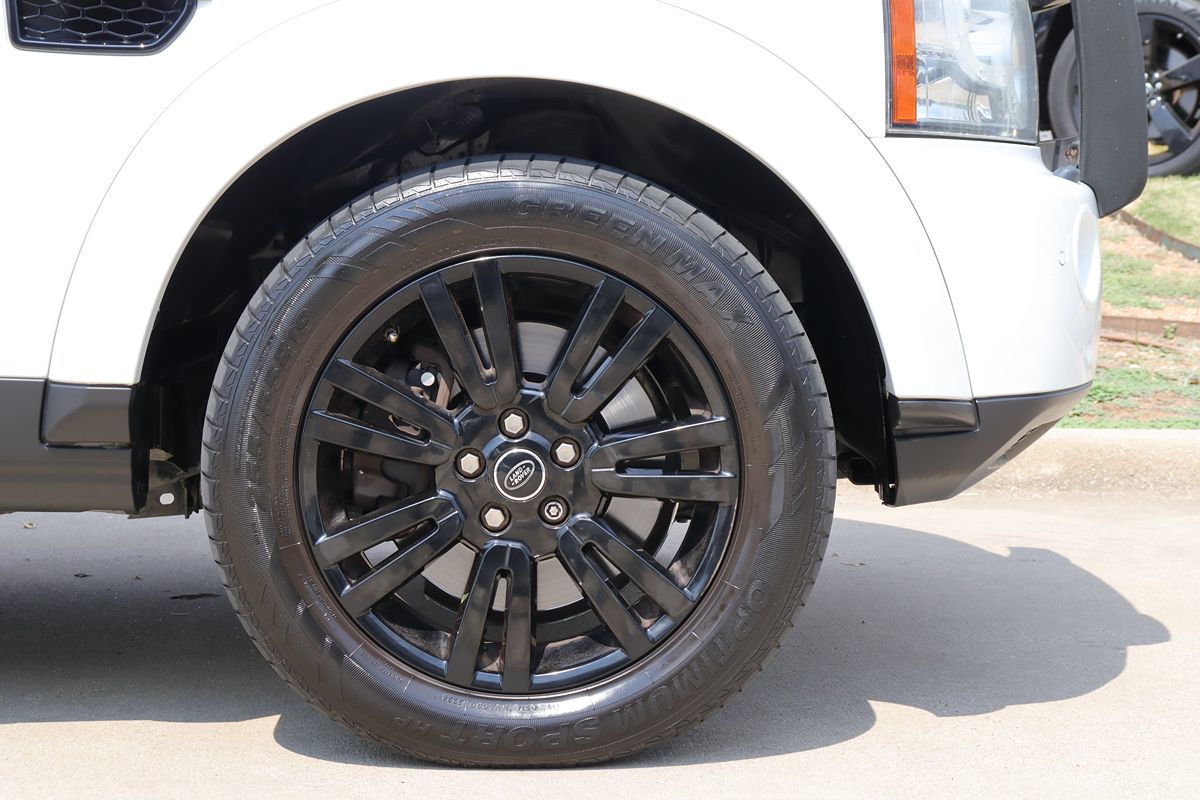 2013 Land Rover LR4 HSE LUX photo 48