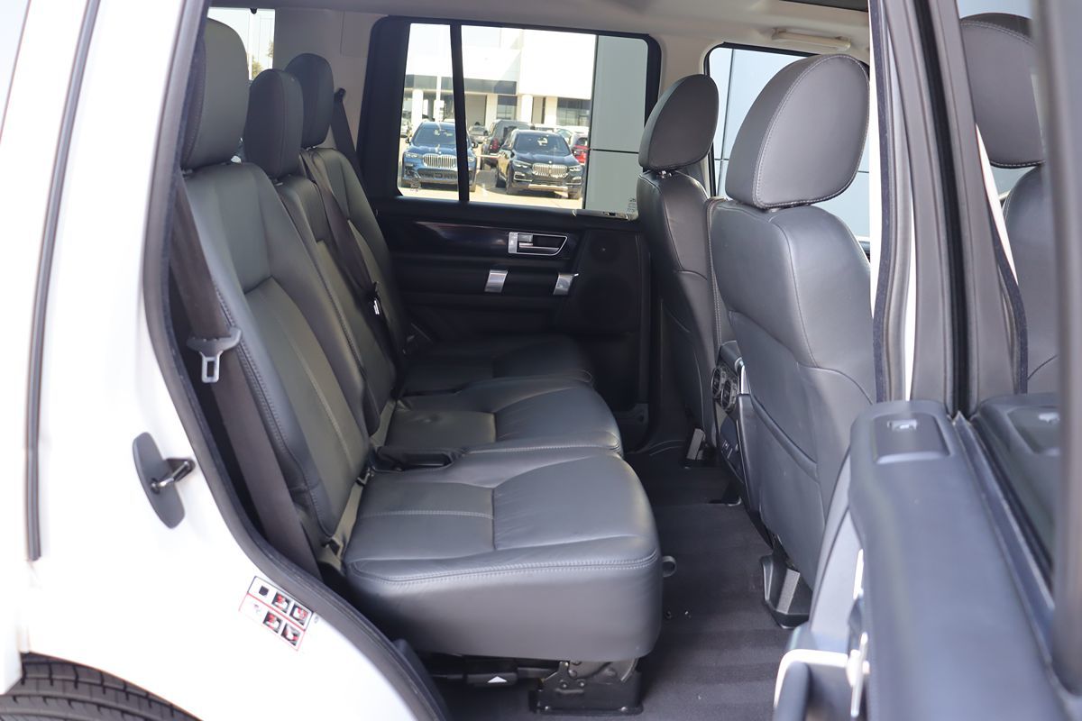 2013 Land Rover LR4 HSE LUX photo 32