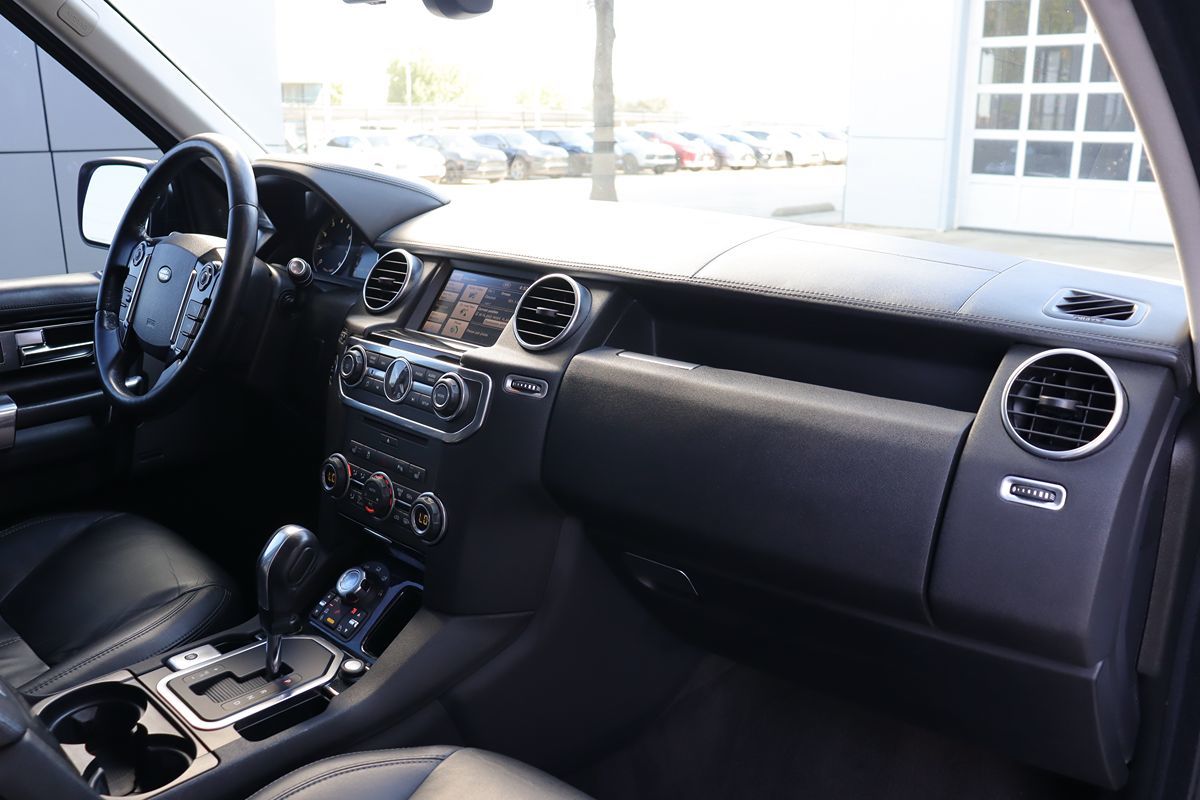 2013 Land Rover LR4 HSE LUX photo 13
