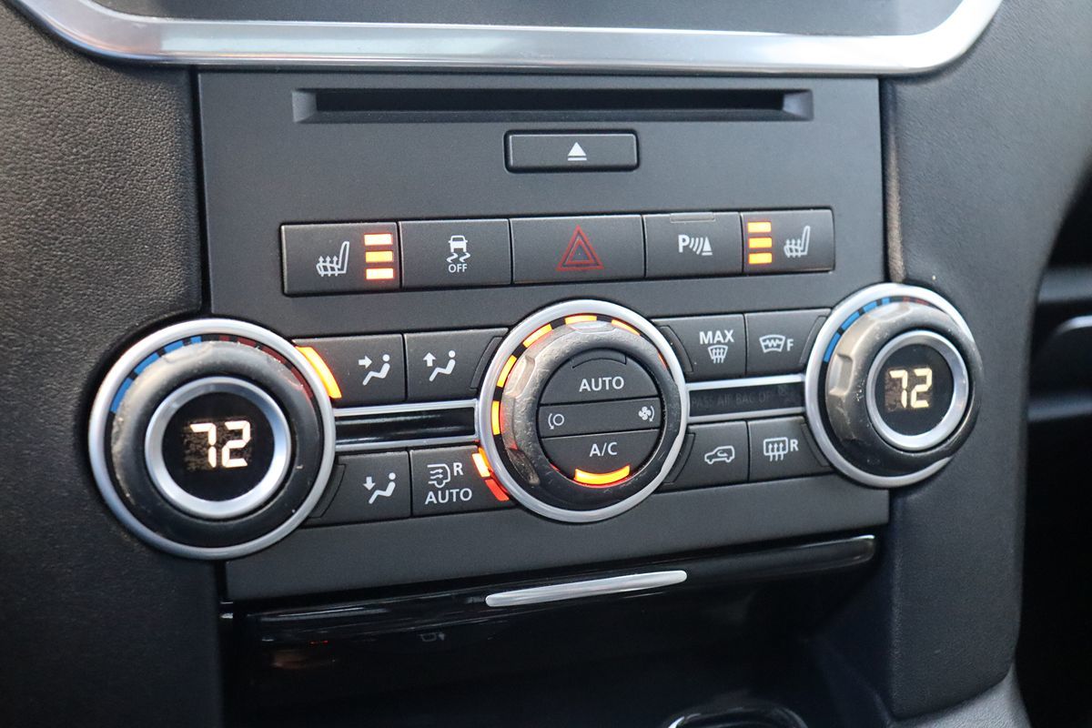 2013 Land Rover LR4 HSE LUX photo 23