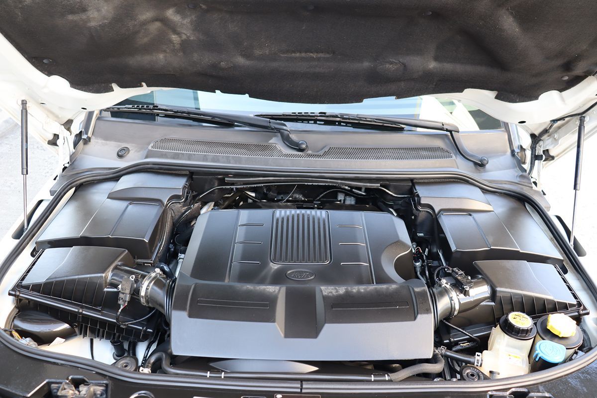 2013 Land Rover LR4 HSE LUX photo 54