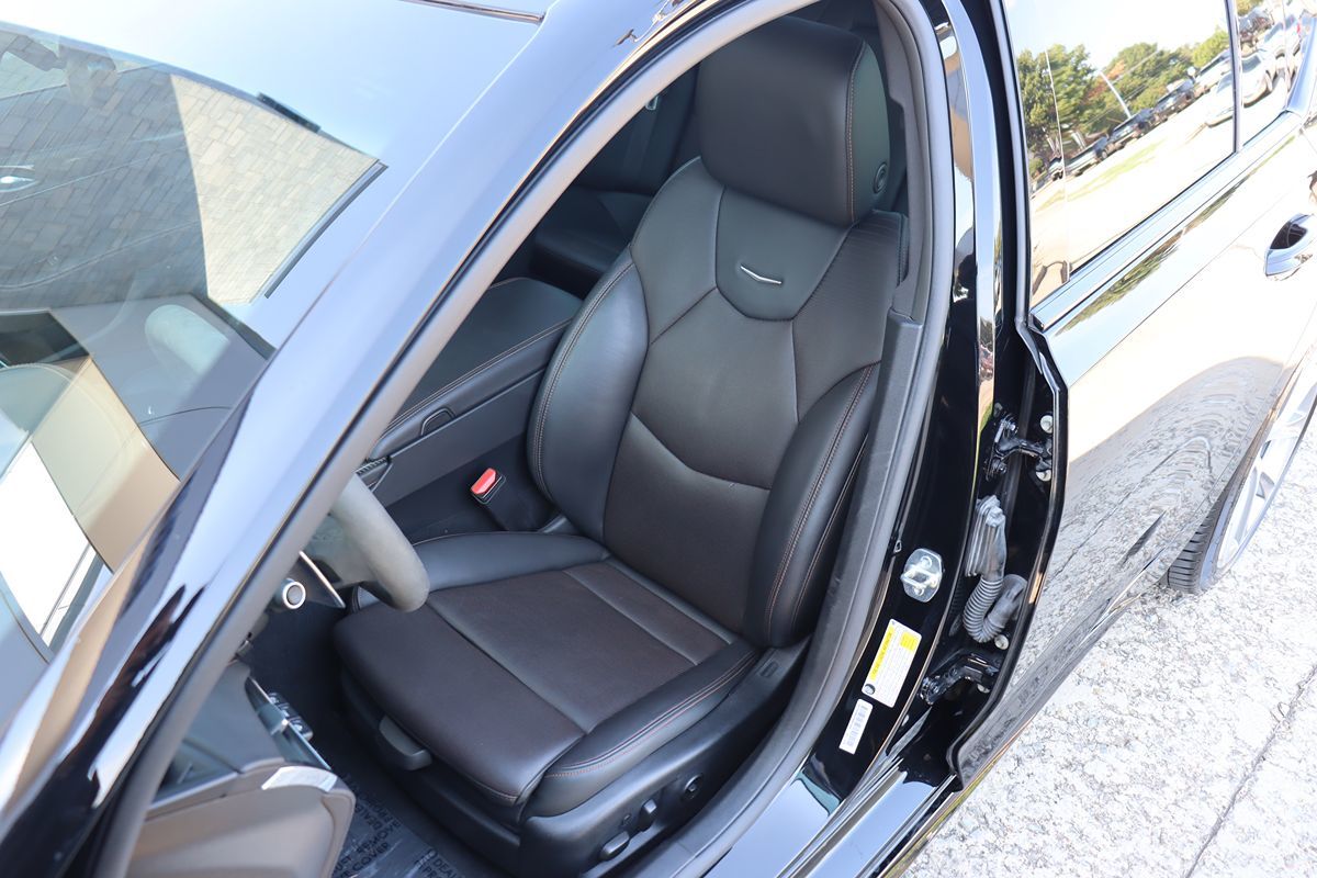 2020 Cadillac CT5 V photo 32