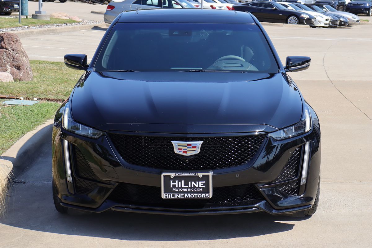 2020 Cadillac CT5 V photo 2