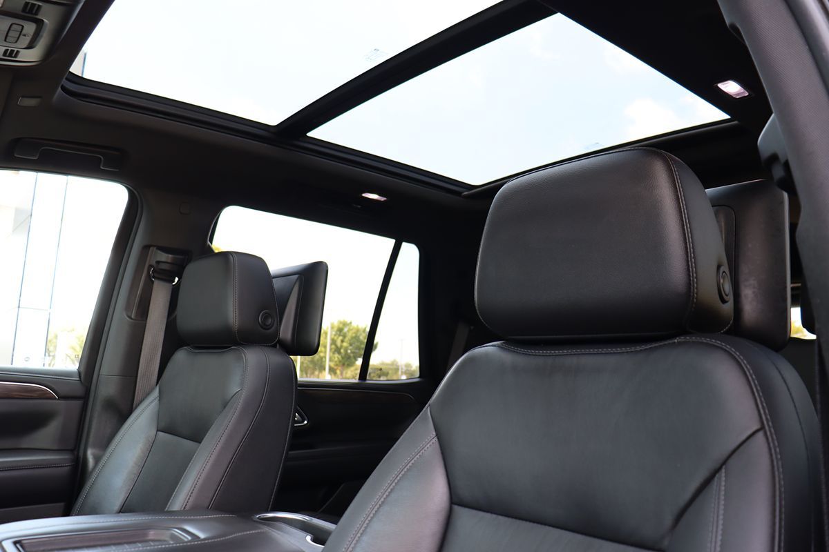 2021 Chevrolet Tahoe Z71 photo 12