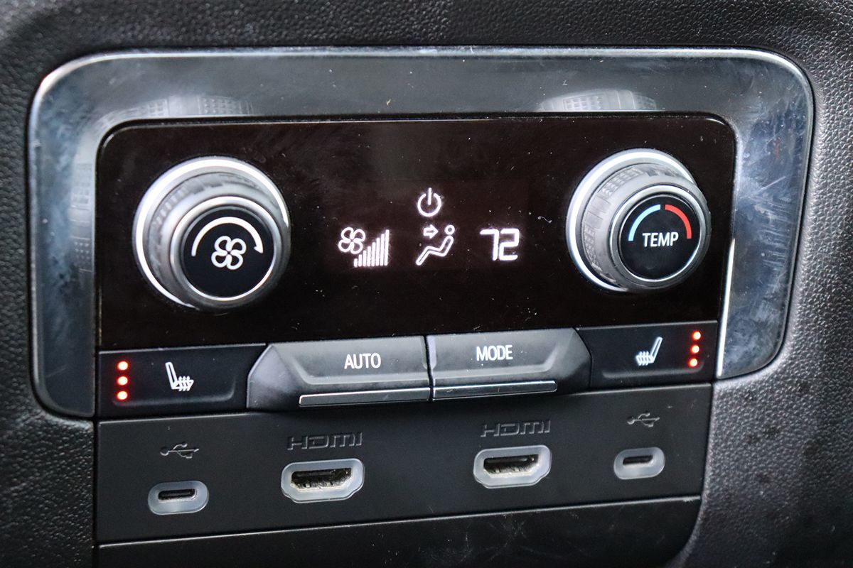 2021 Chevrolet Tahoe Z71 photo 27