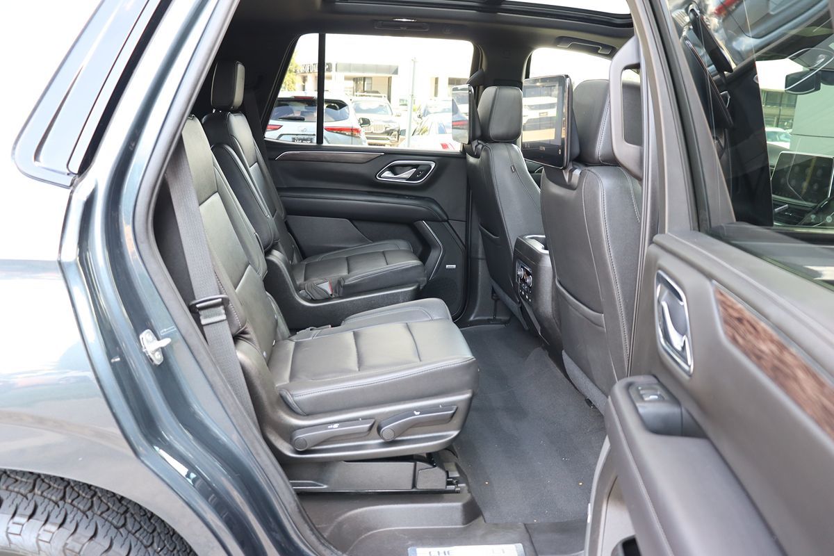 2021 Chevrolet Tahoe Z71 photo 35