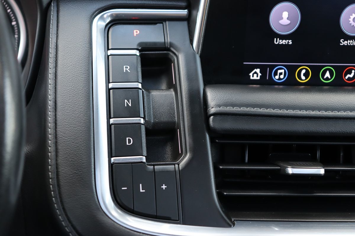 2021 Chevrolet Tahoe Z71 photo 21