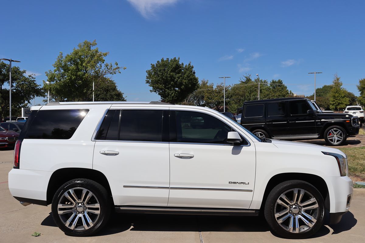 2019 Gmc Yukon Denali Ultimate photo 2