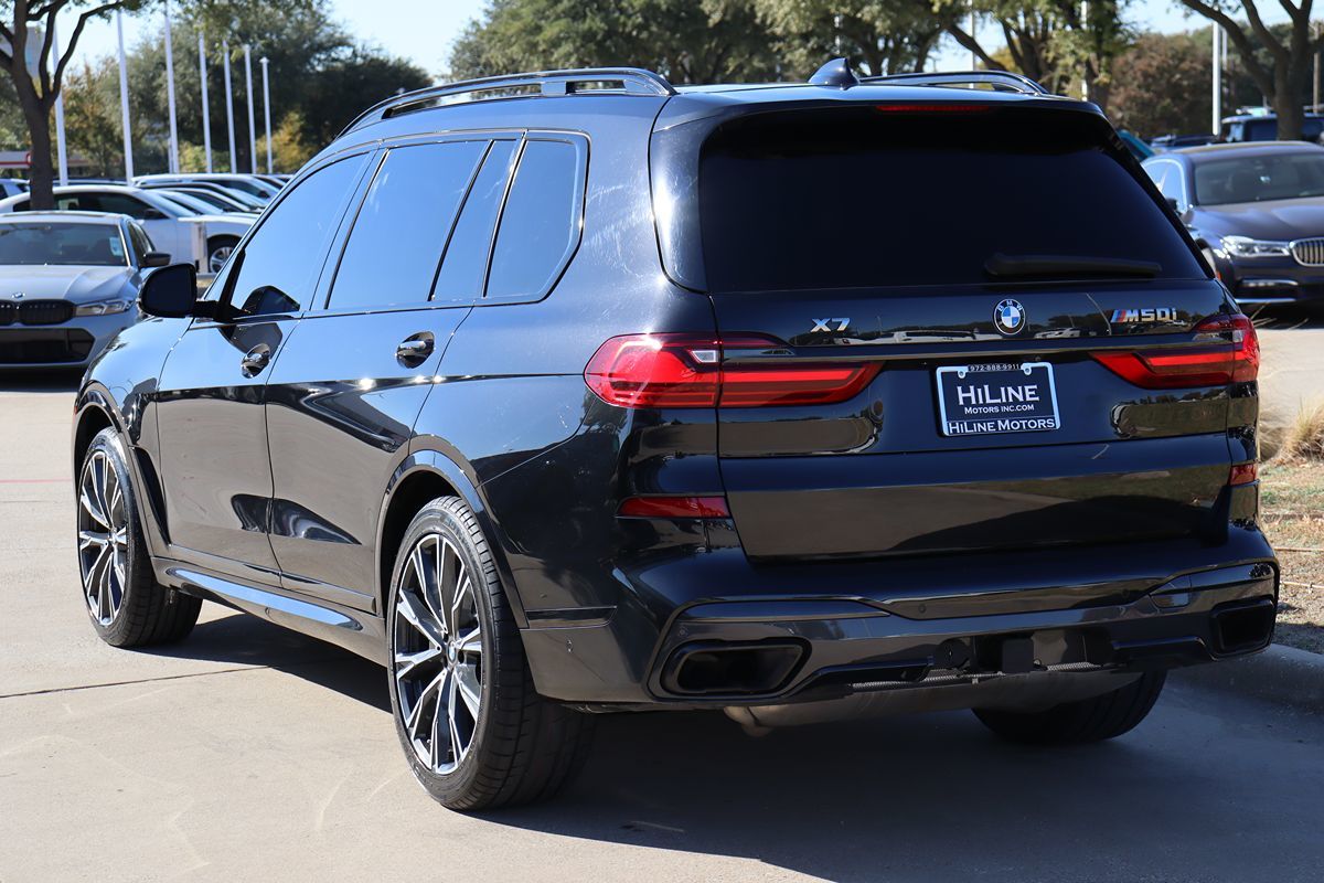 2021 Bmw X7 M50i photo 2