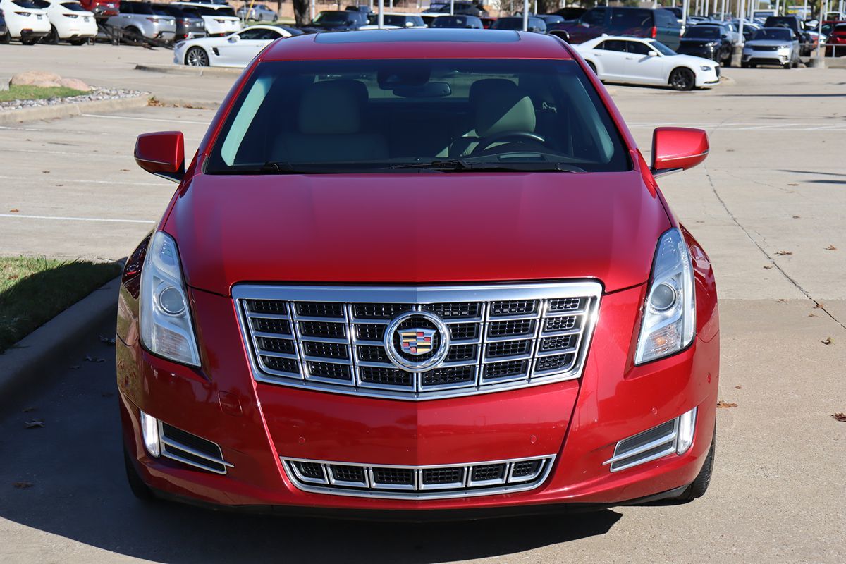 2014 Cadillac XTS Premium photo 3