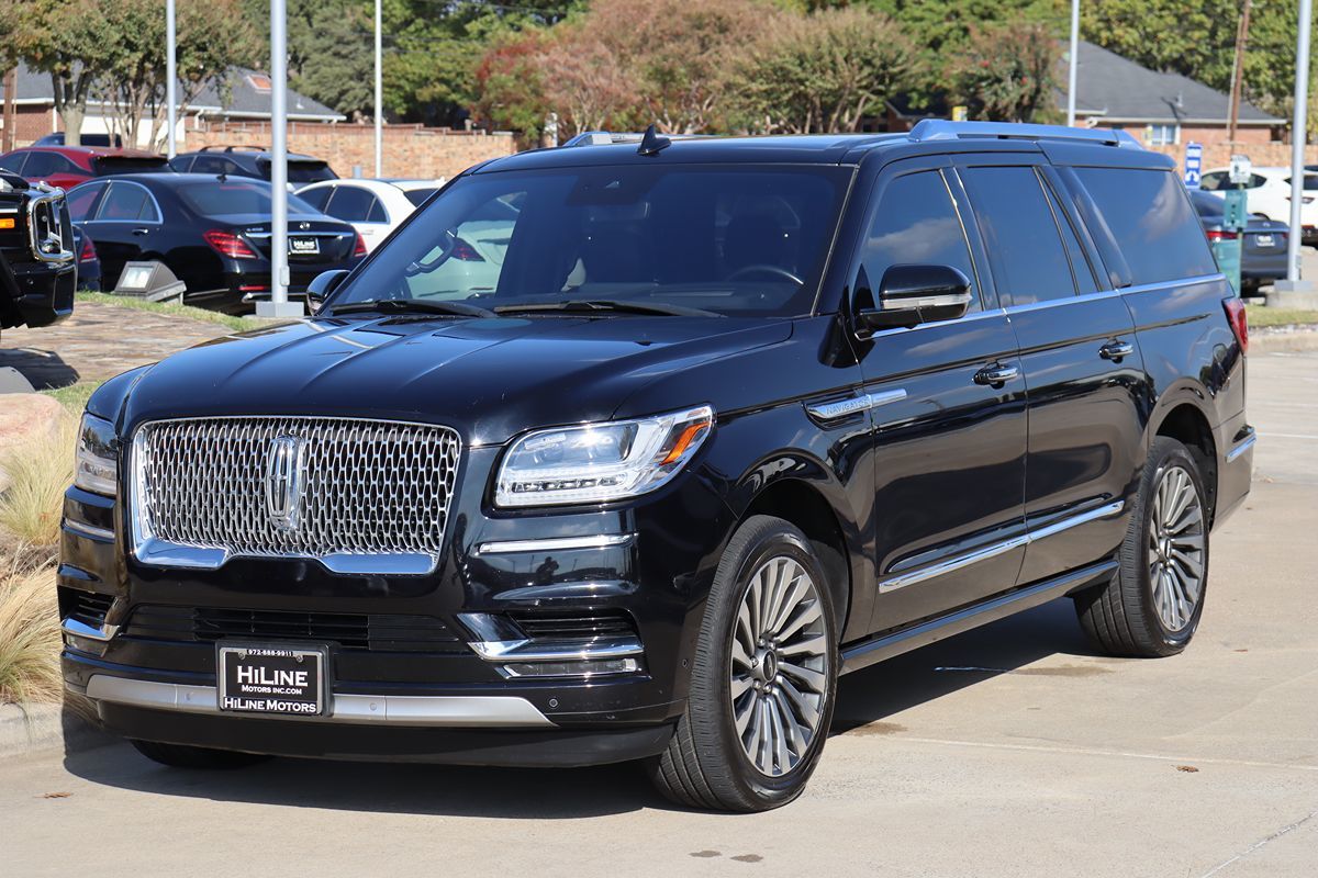 2019 Lincoln Navigator L Reserve photo 3