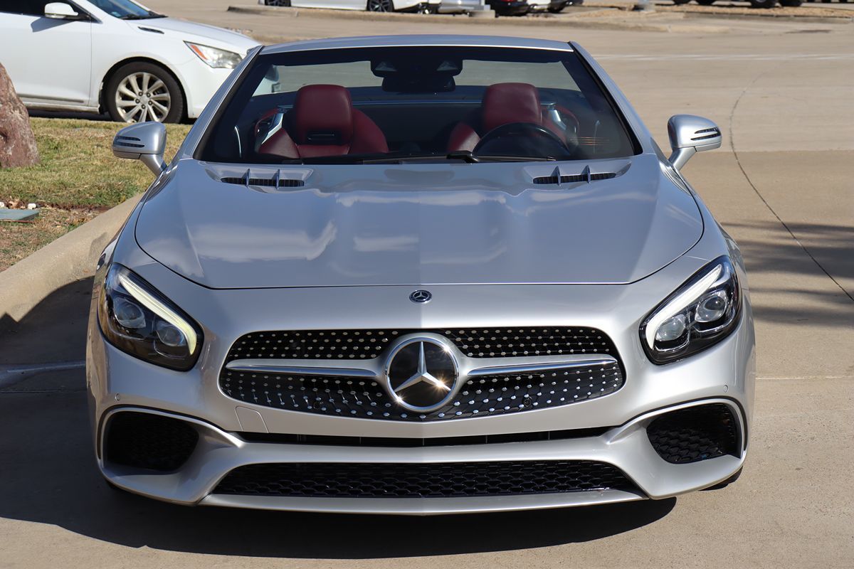 2018 Mercedes Benz SL 450 photo 2