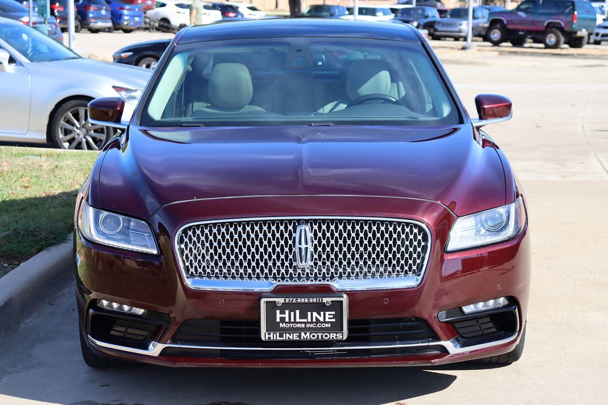 2018 Lincoln Continental Select photo 3