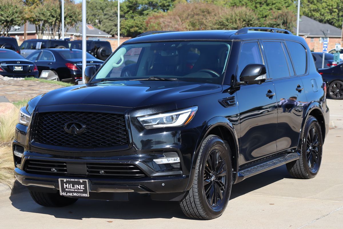 2019 Infiniti QX80 Luxe photo 4