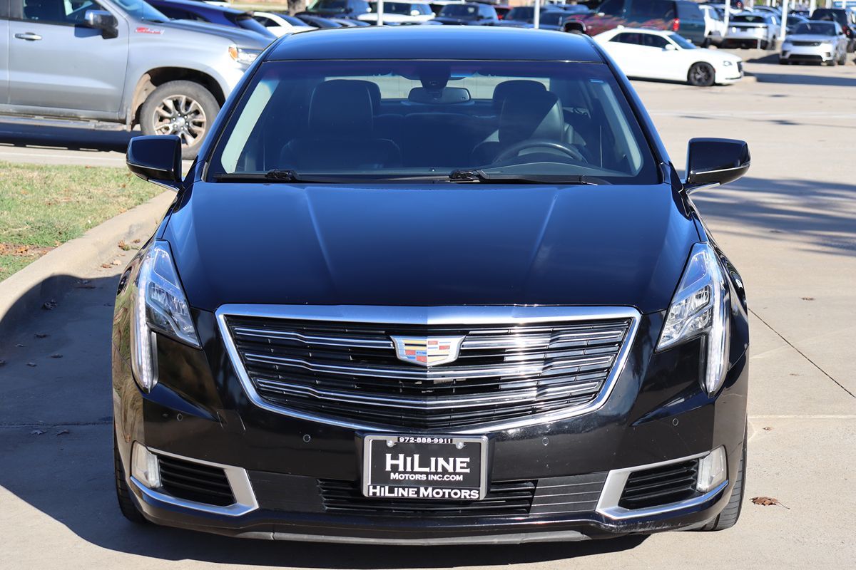 2019 Cadillac XTS Luxury photo 2