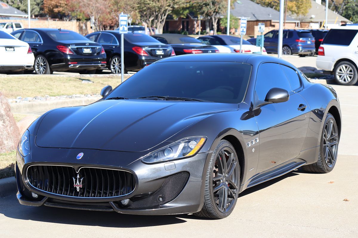 2017 Maserati Granturismo Sport photo 2