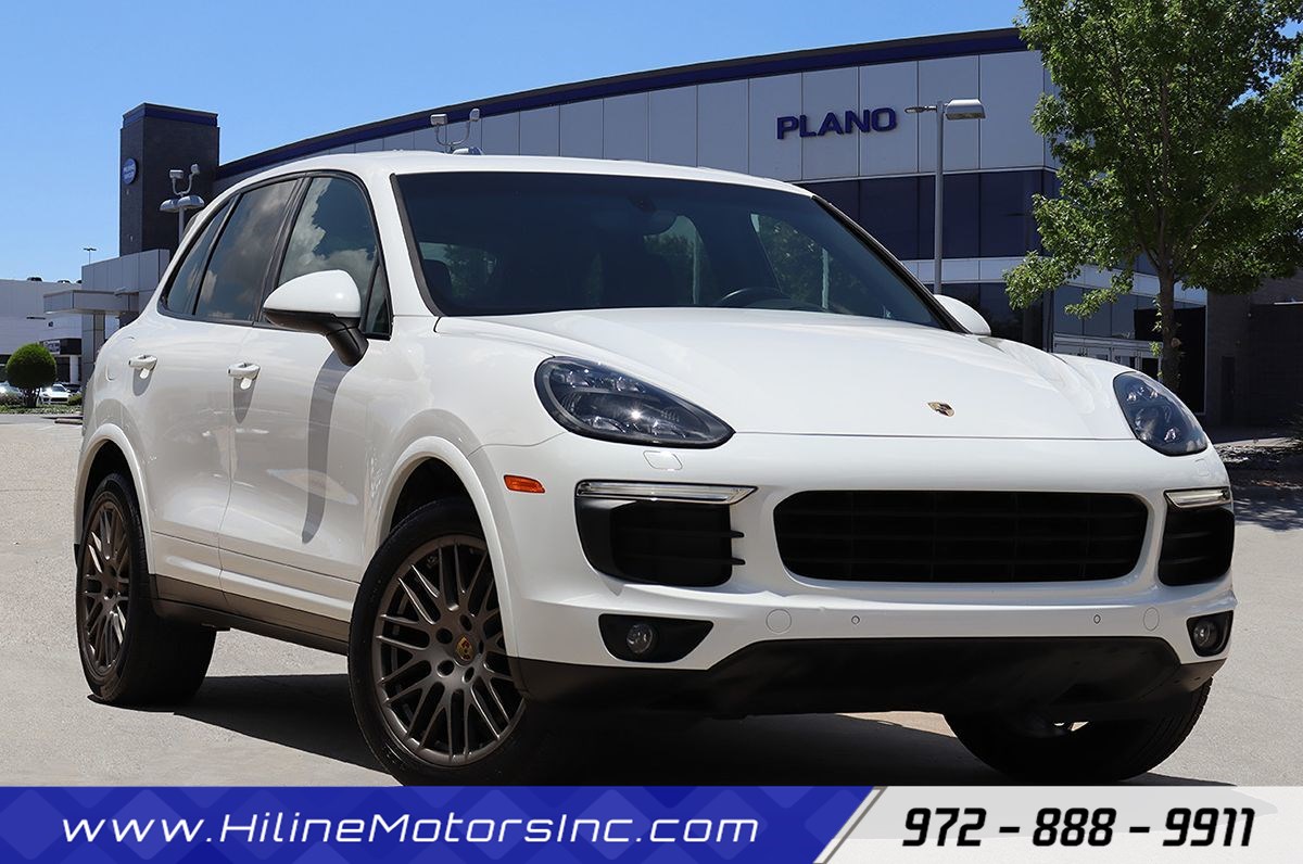 2018 Porsche Cayenne Platinum Edition's photo