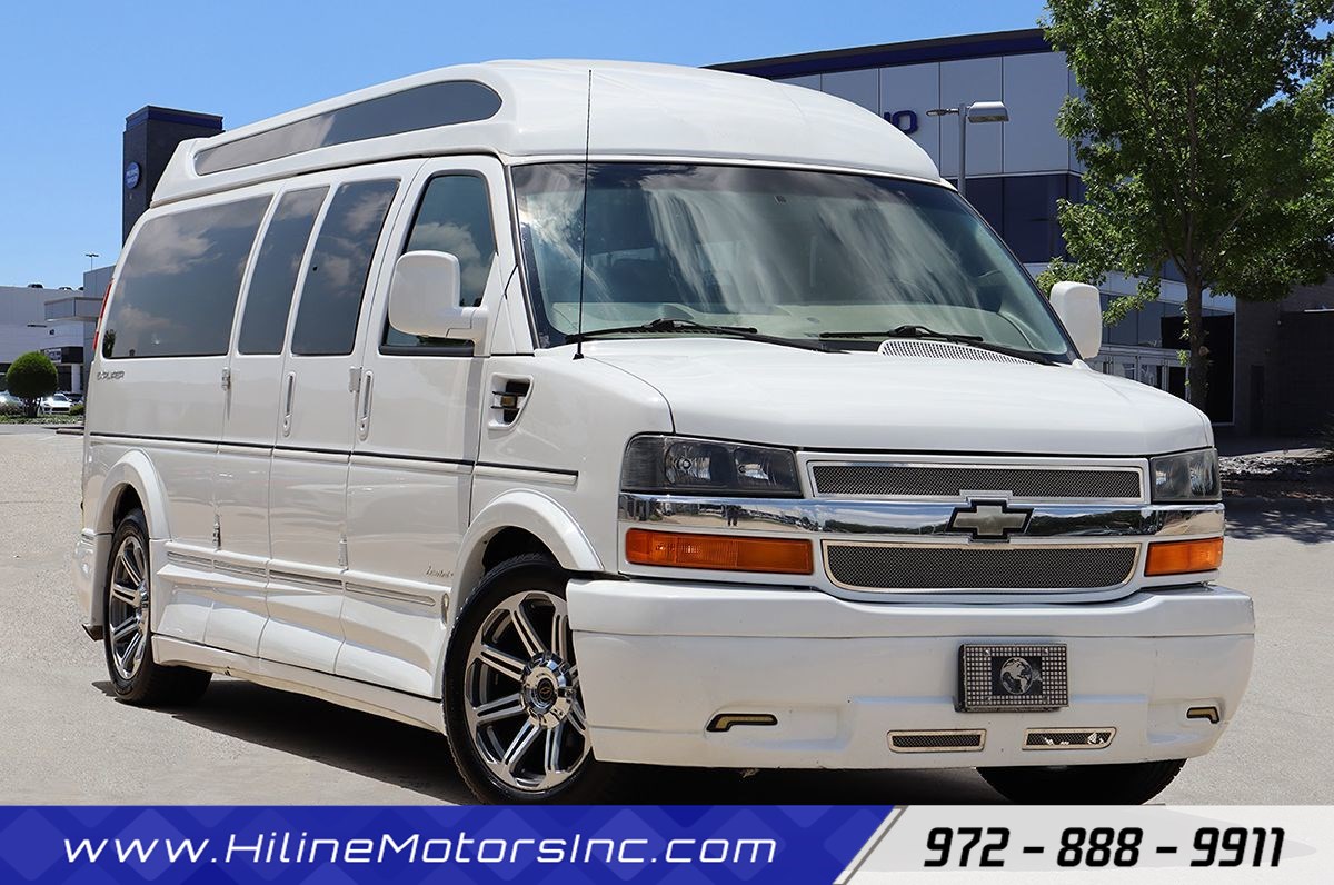 2017 Chevrolet Express 2500 Extended Work Van HD's photo