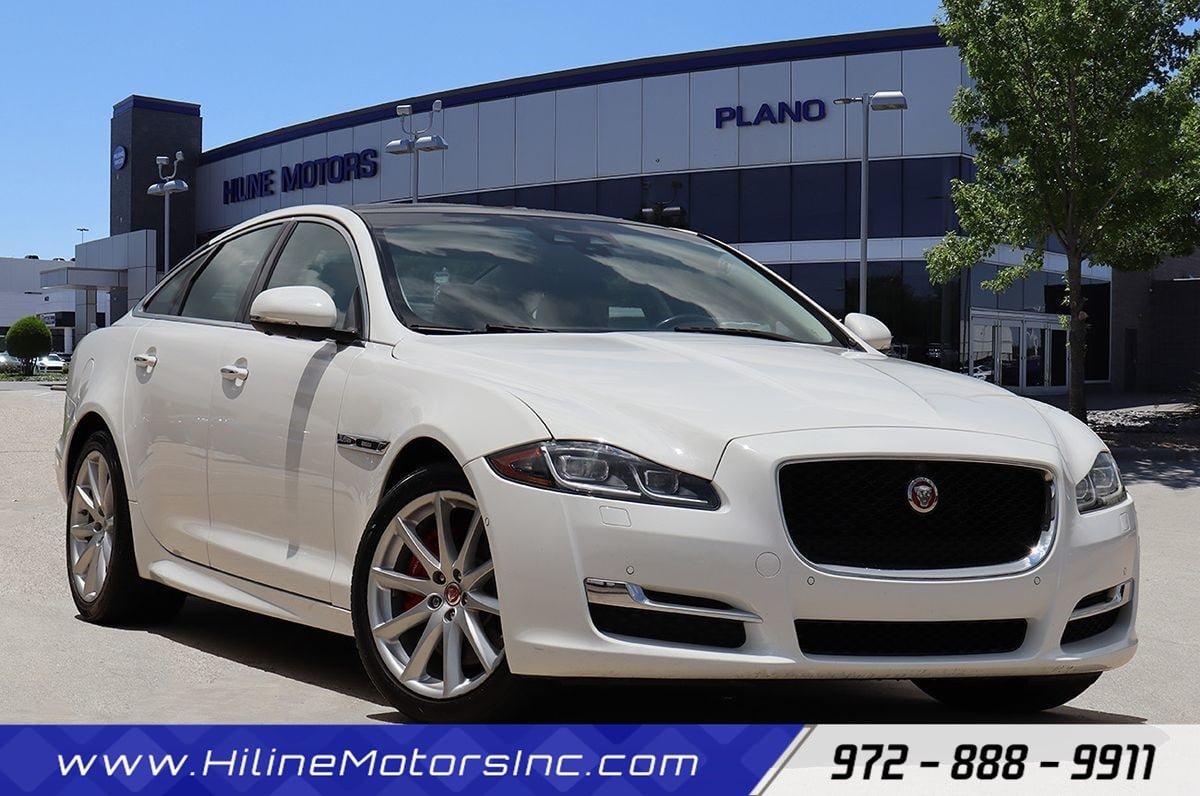 2019 Jaguar XJ XJ R-Sport's photo