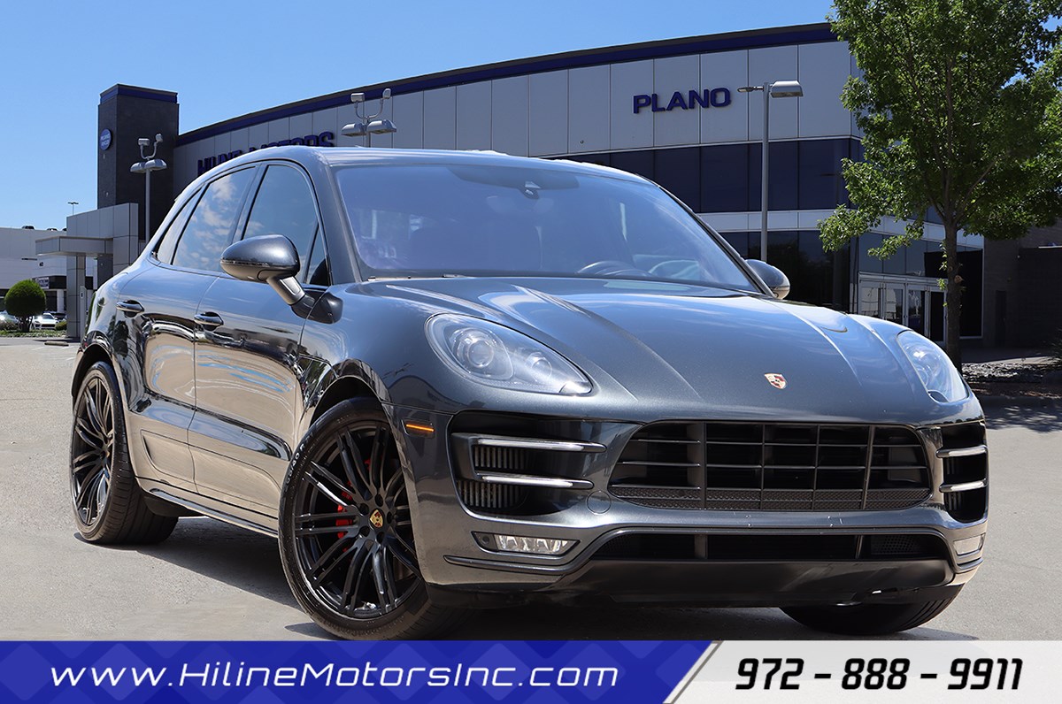 2017 Porsche Macan Turbo's photo