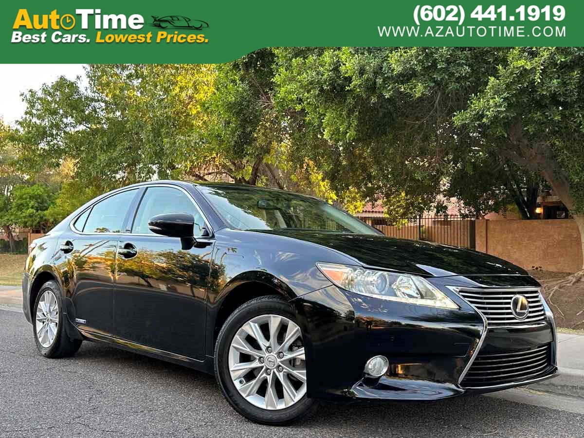 2013 Lexus ES 300h Hybrid