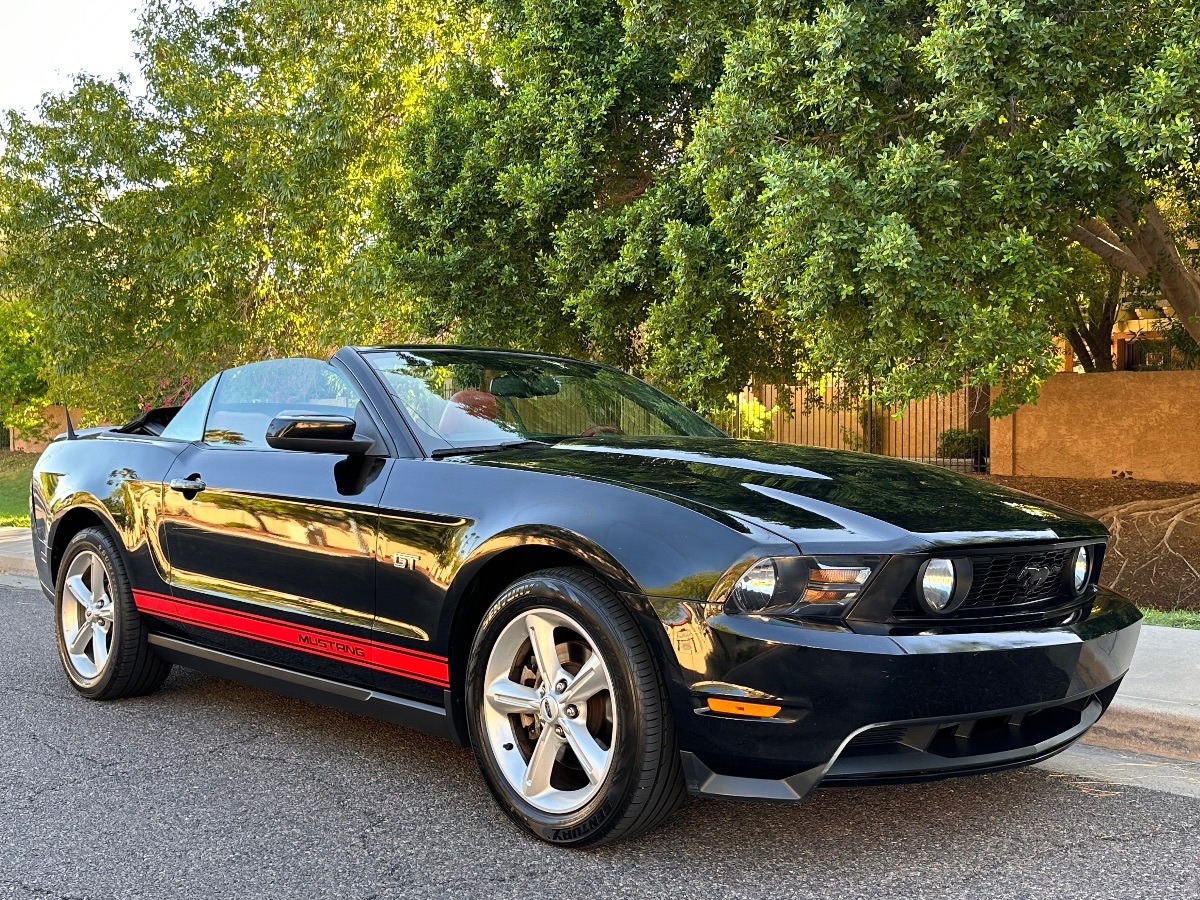 Sold 2010 Ford Mustang GT in Phoenix