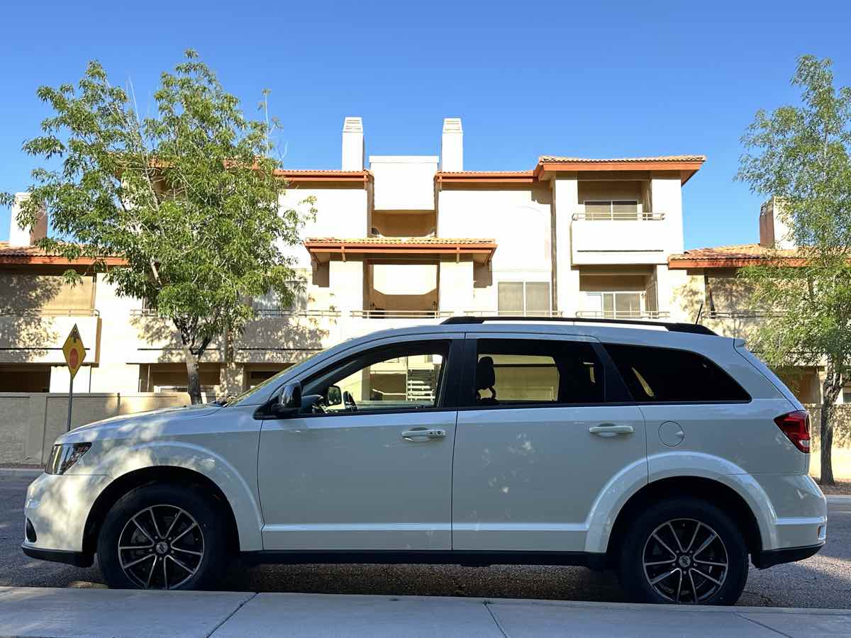 Sold 2019 Dodge Journey SE in Phoenix
