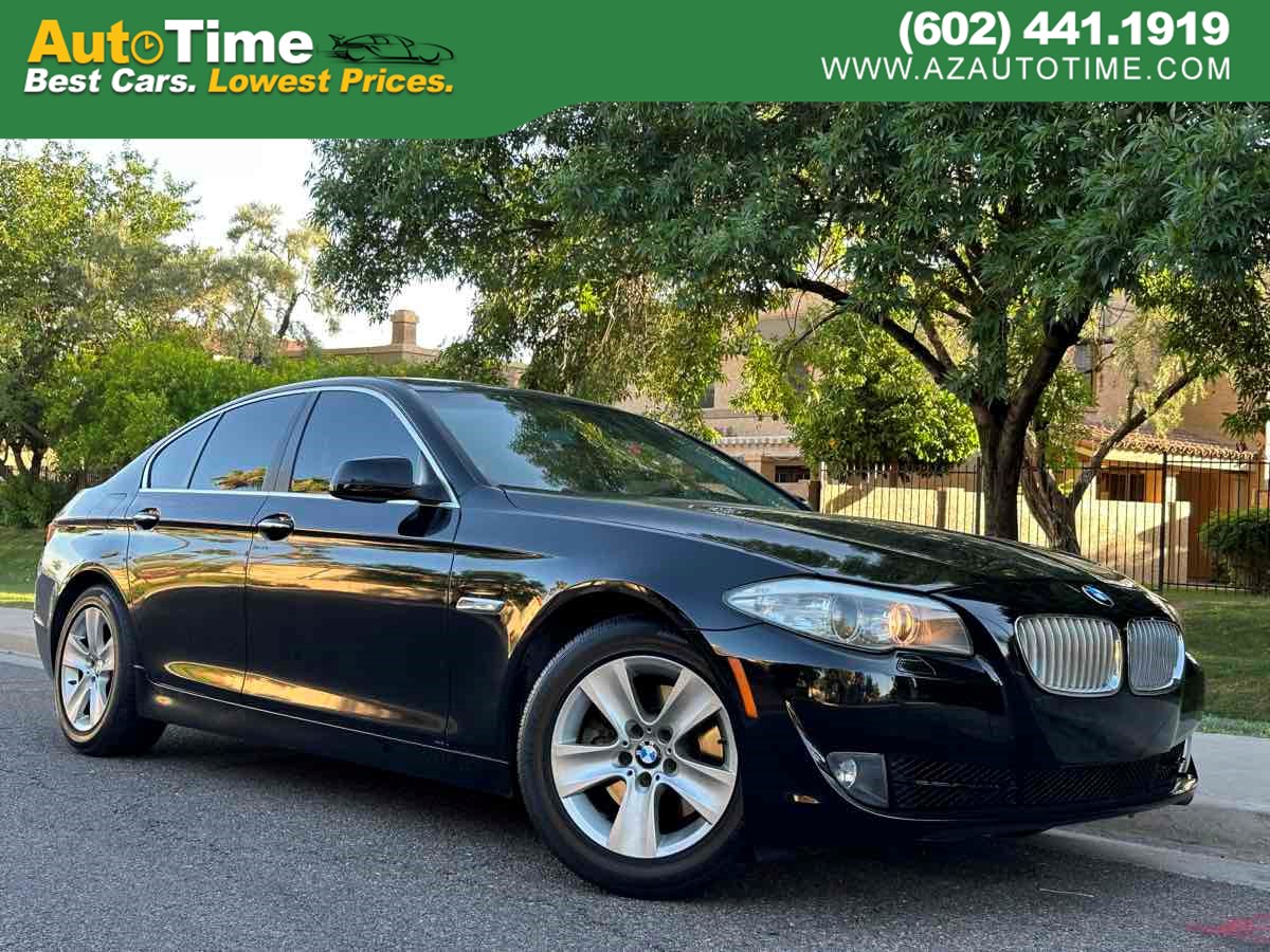 2011 BMW 5 Series 528i