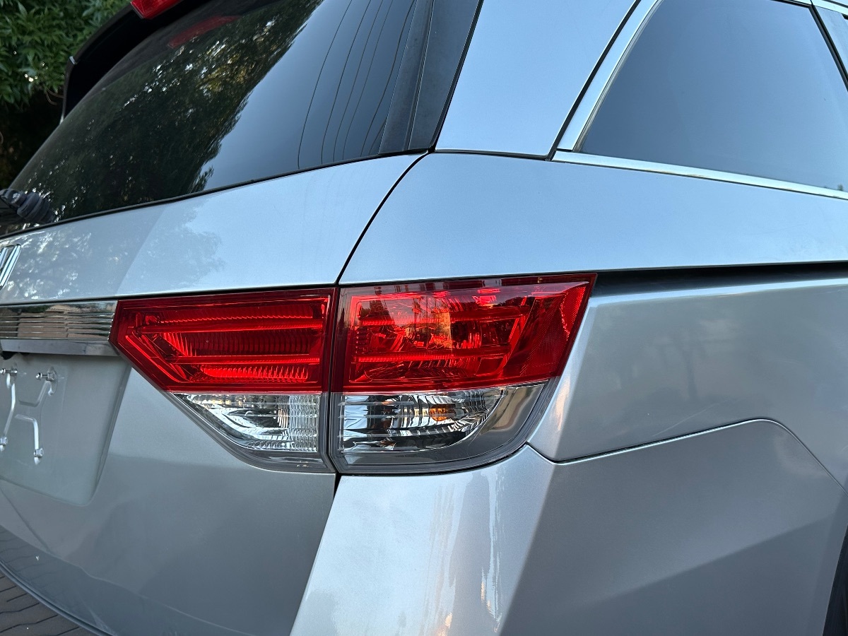Sold 2014 Honda Odyssey EX in Phoenix