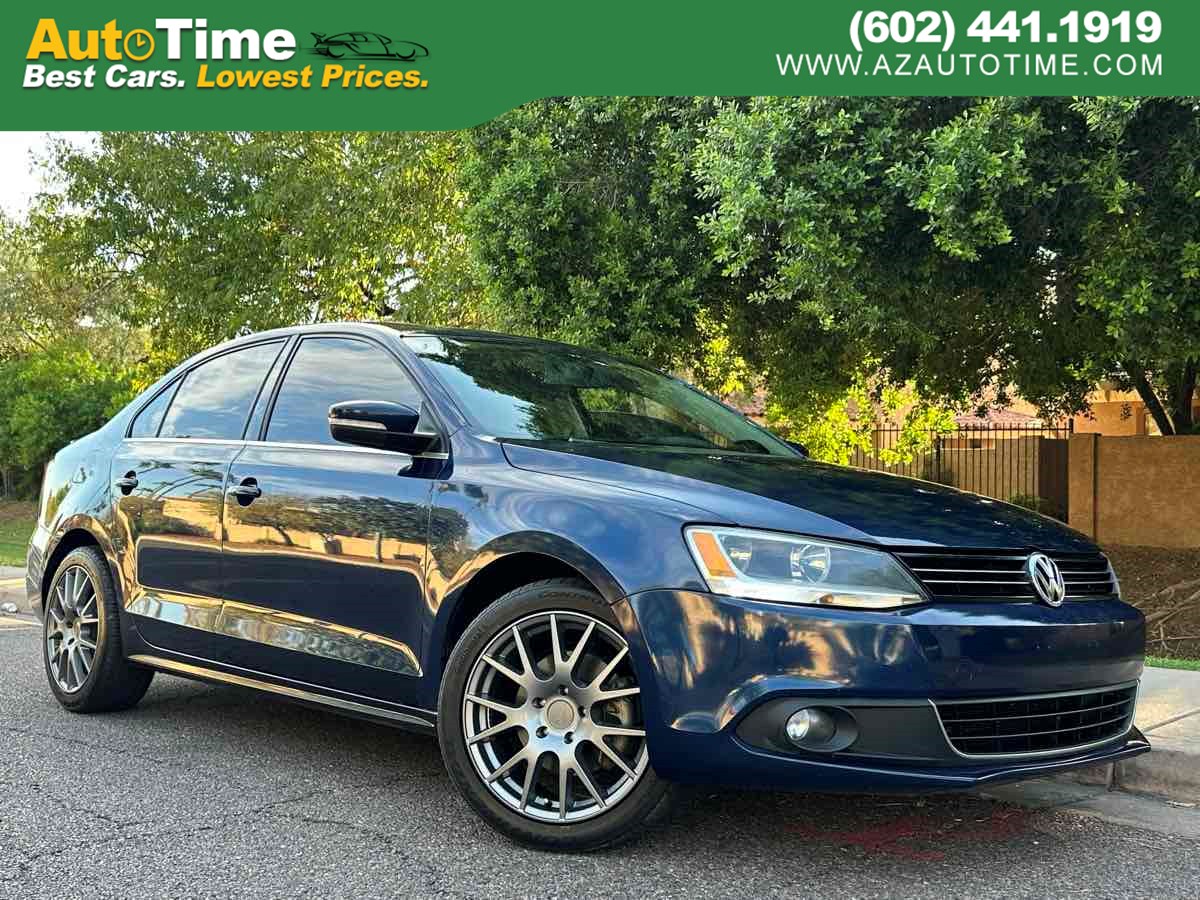 2014 Volkswagen Jetta Sedan TDI w/Premium/Nav