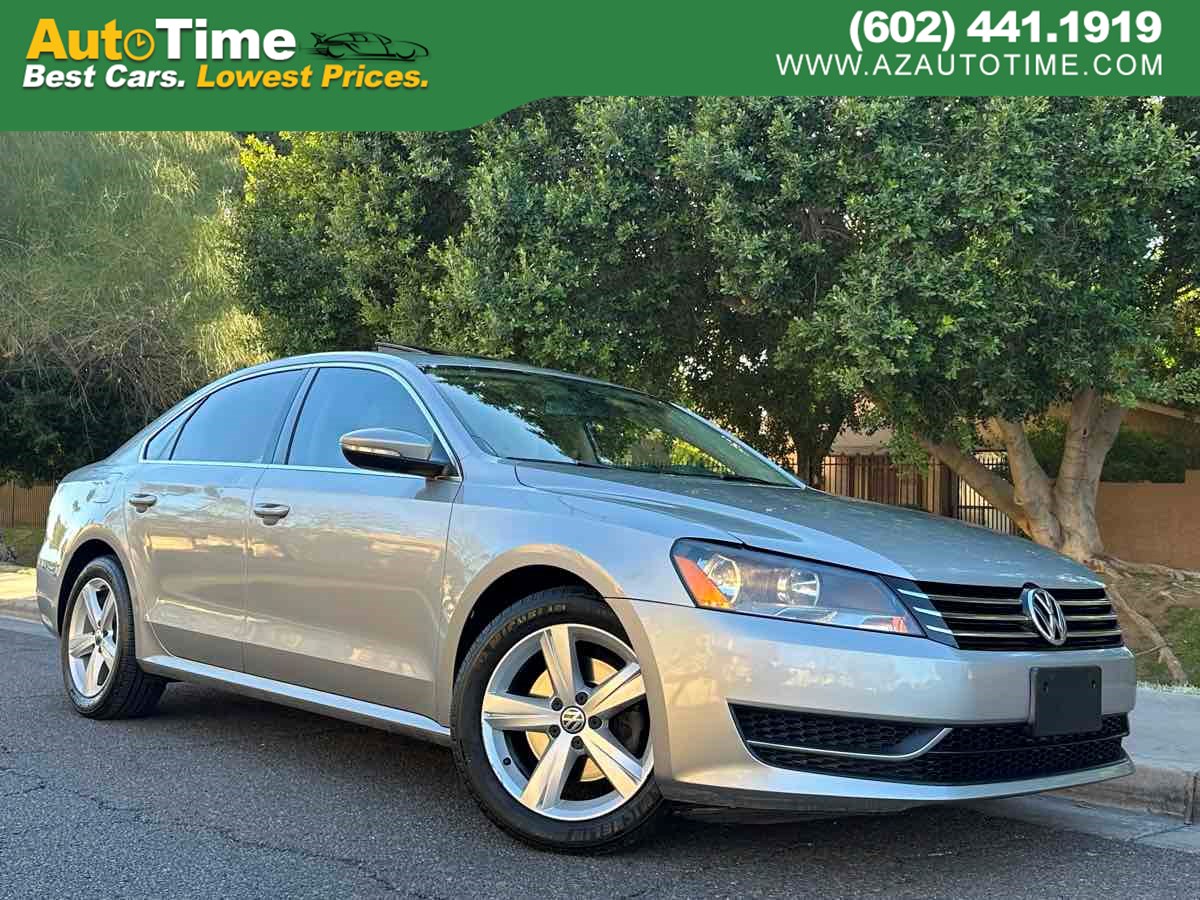 2012 Volkswagen Passat SE w/Sunroof