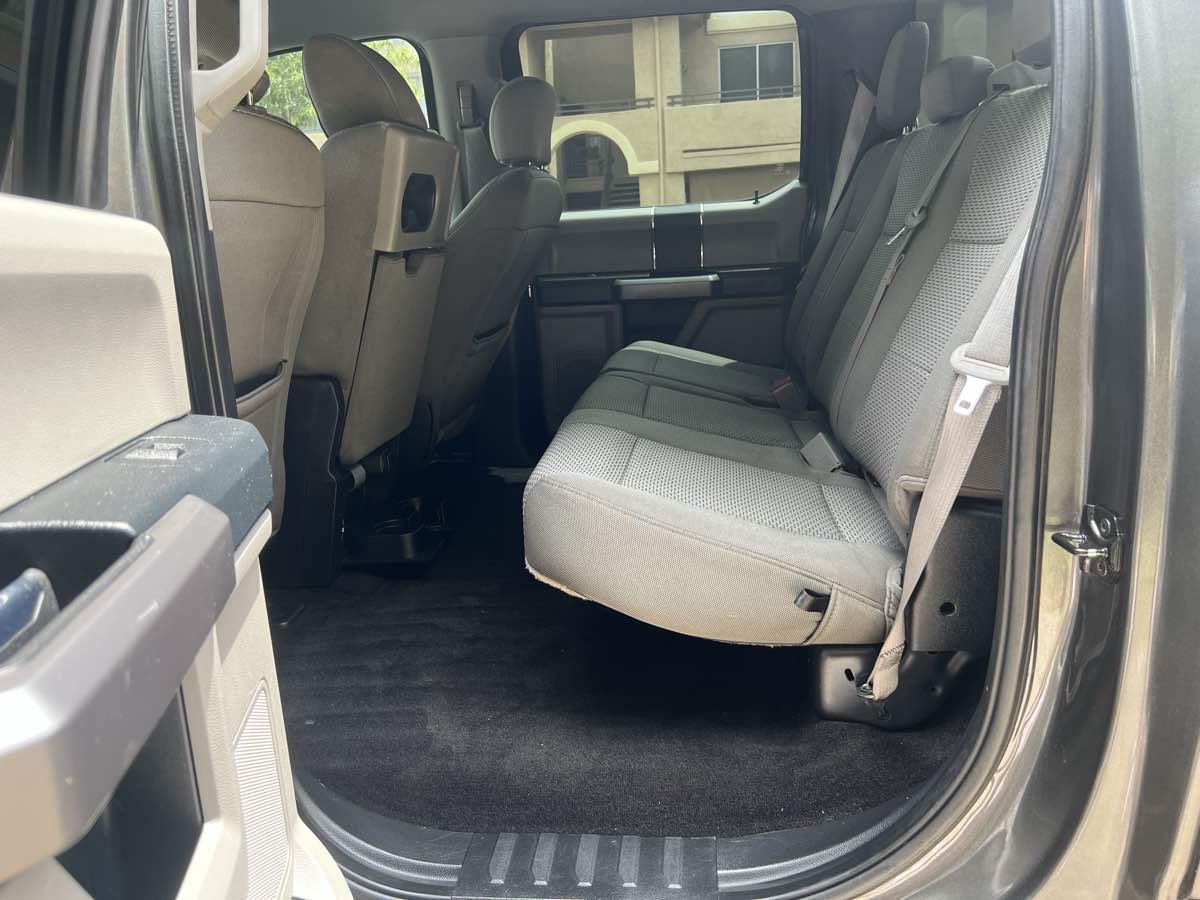 2020 Ford F-150 XLT photo 22