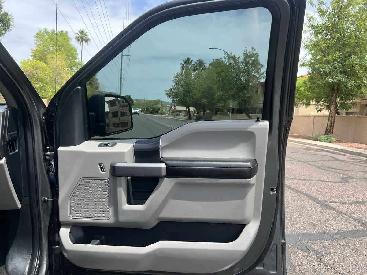 2020 Ford F-150 XLT photo 34