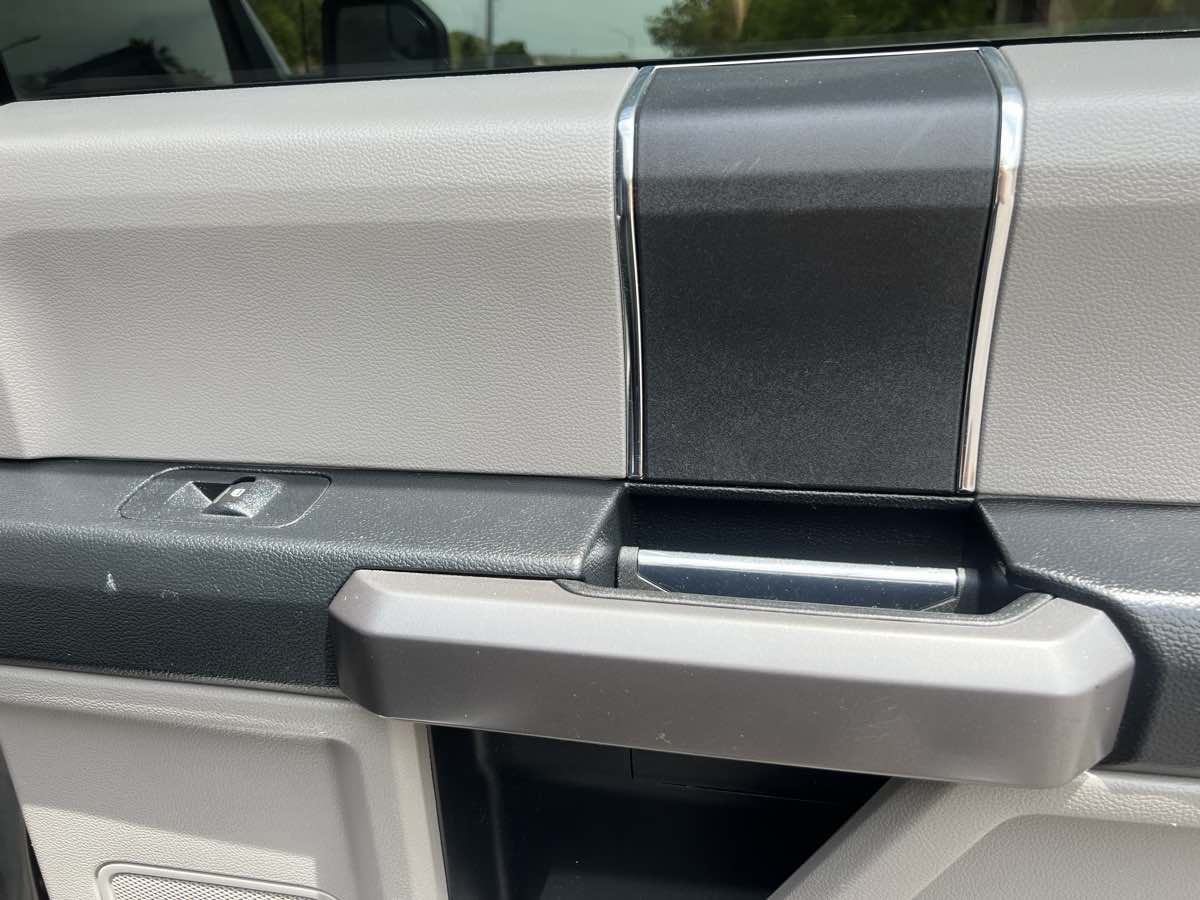 2020 Ford F-150 XLT photo 35