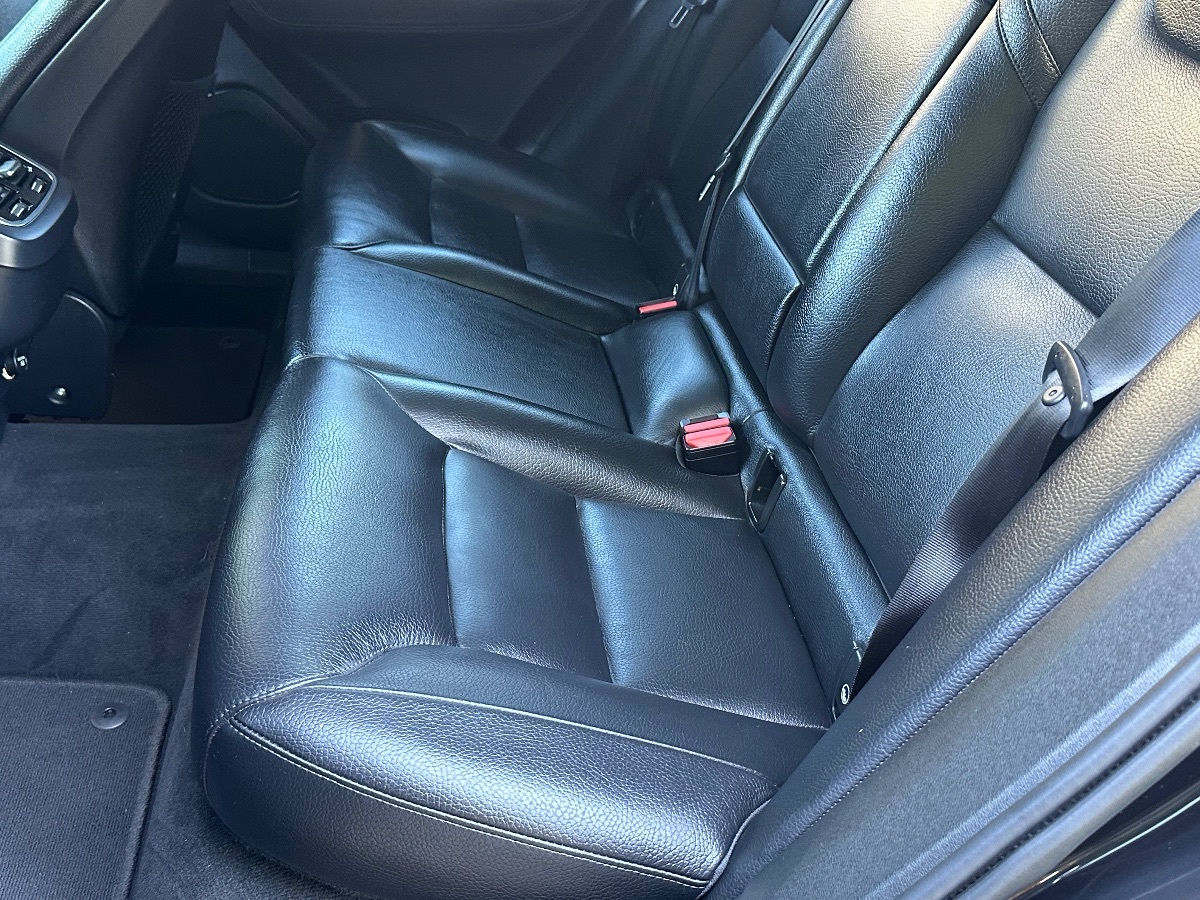 2018 Volvo XC60 T5 Inscription photo 14