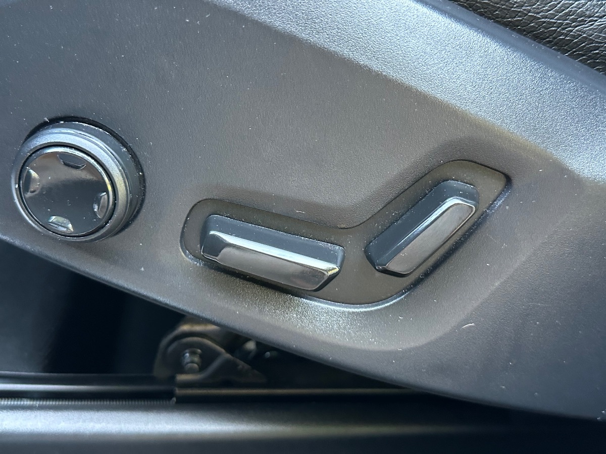 2018 Volvo XC60 T5 Inscription photo 17