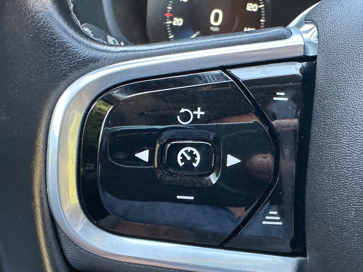 2018 Volvo XC60 T5 Inscription photo 29