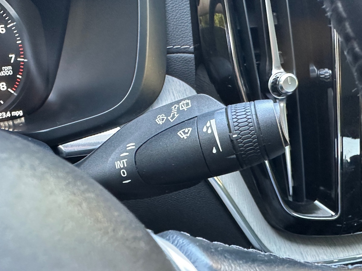 2018 Volvo XC60 T5 Inscription photo 30