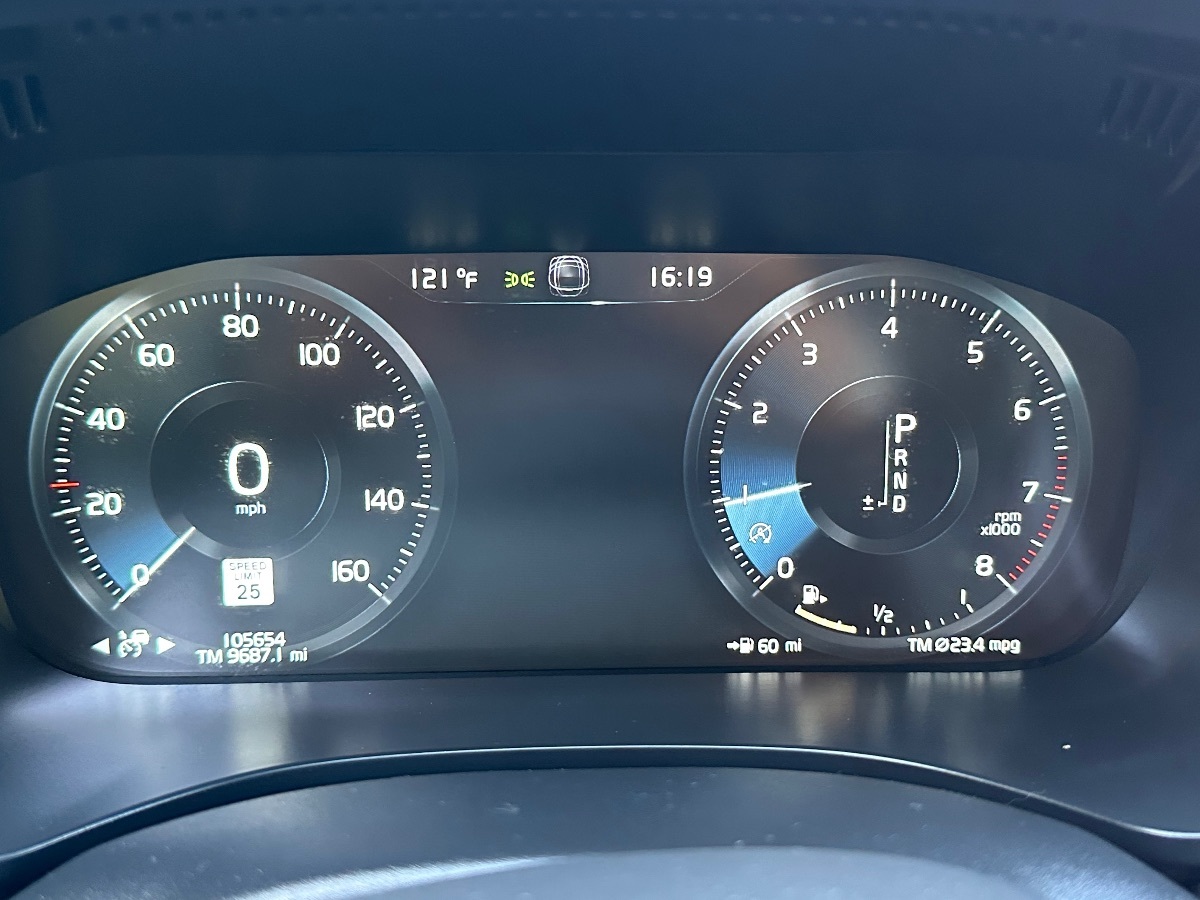 2018 Volvo XC60 T5 Inscription photo 32