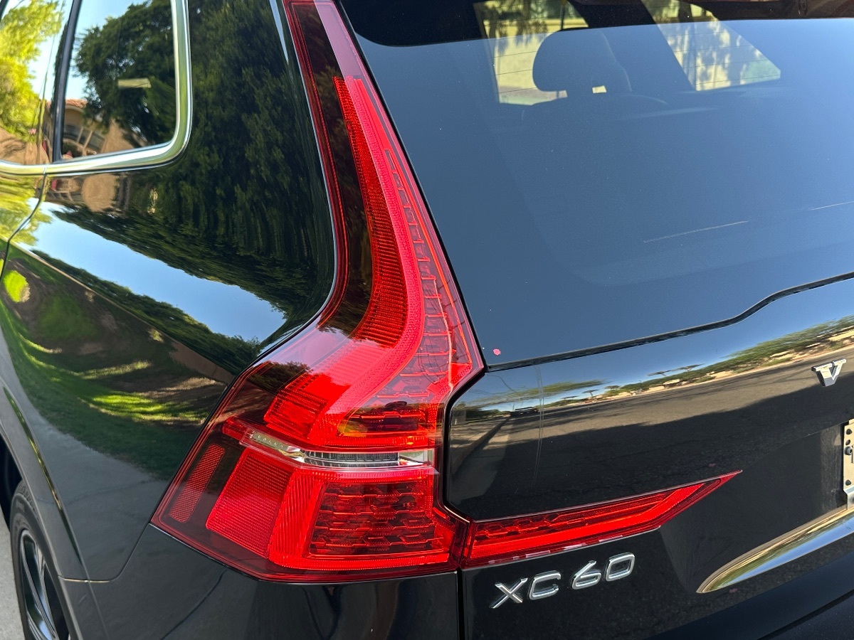 2018 Volvo XC60 T5 Inscription photo 48