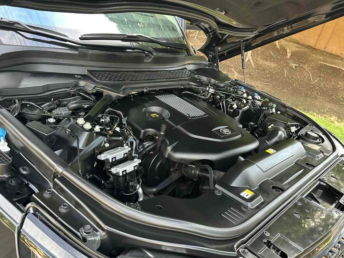 2016 Land Rover Range Rover HSE photo 53