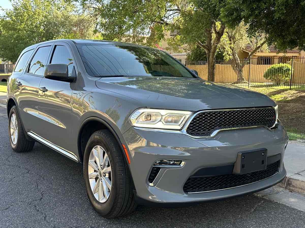 2021 Dodge Durango SXT photo 2