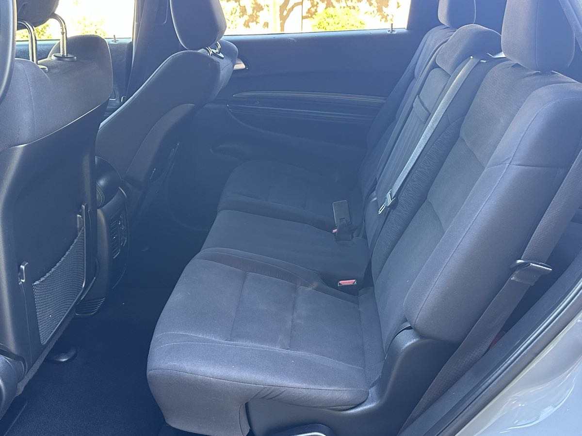 2021 Dodge Durango SXT photo 12