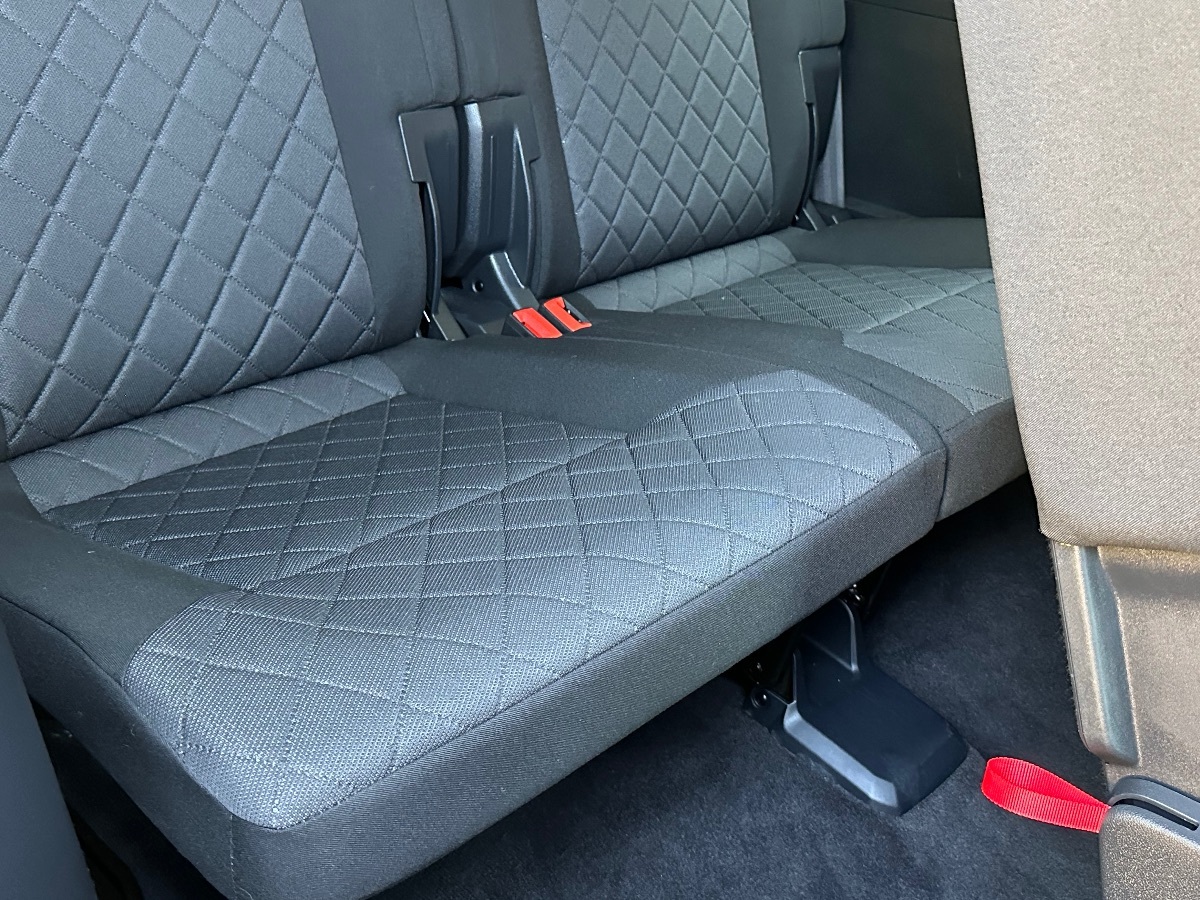 2018 Volkswagen Atlas S photo 28