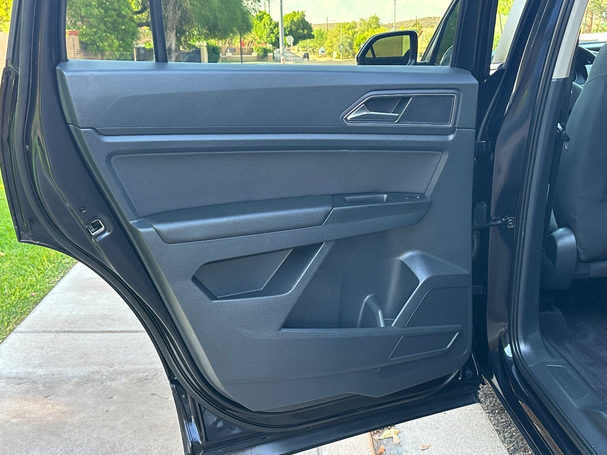 2018 Volkswagen Atlas S photo 41