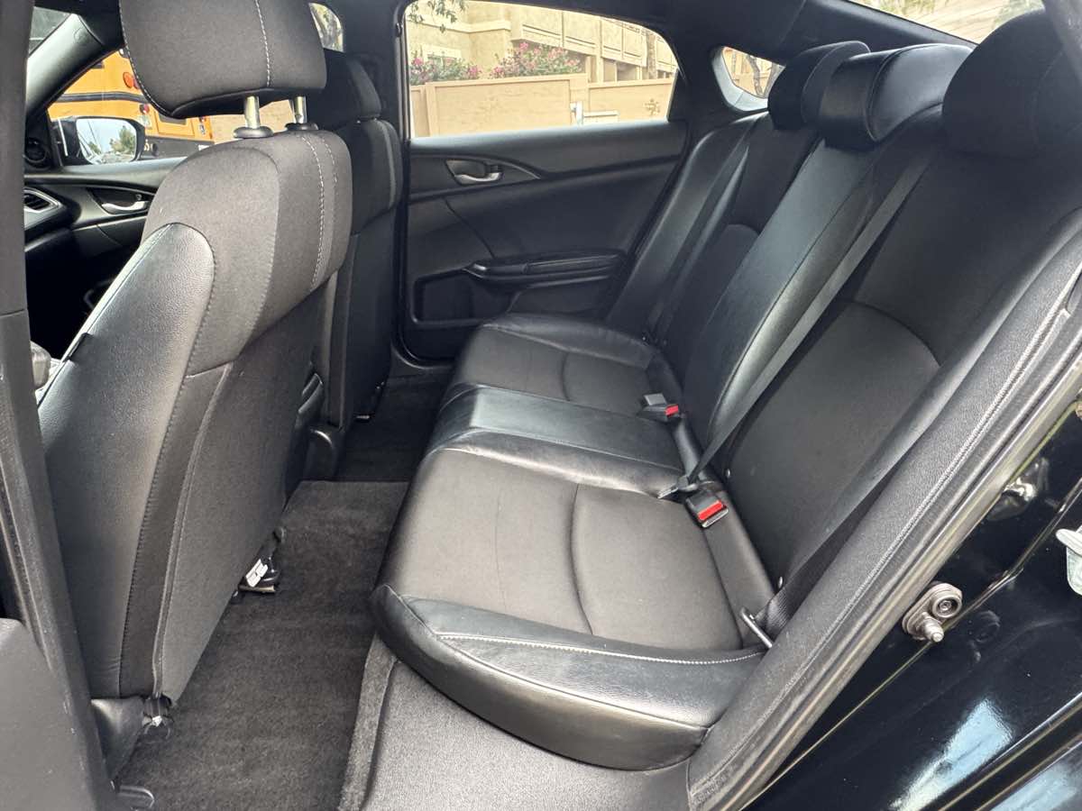 2020 Honda Civic Sport photo 28