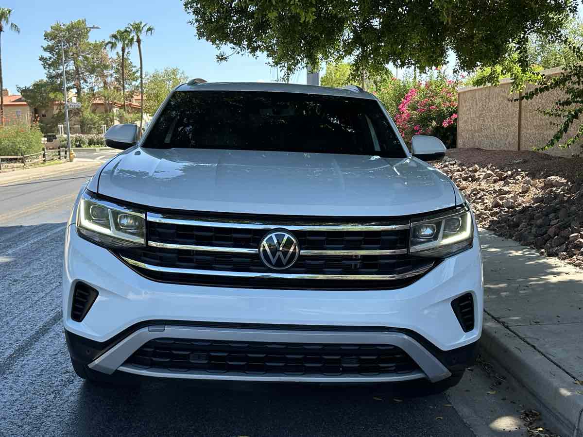 2021 Volkswagen Atlas Cross Sport V6 SE Technology photo 4